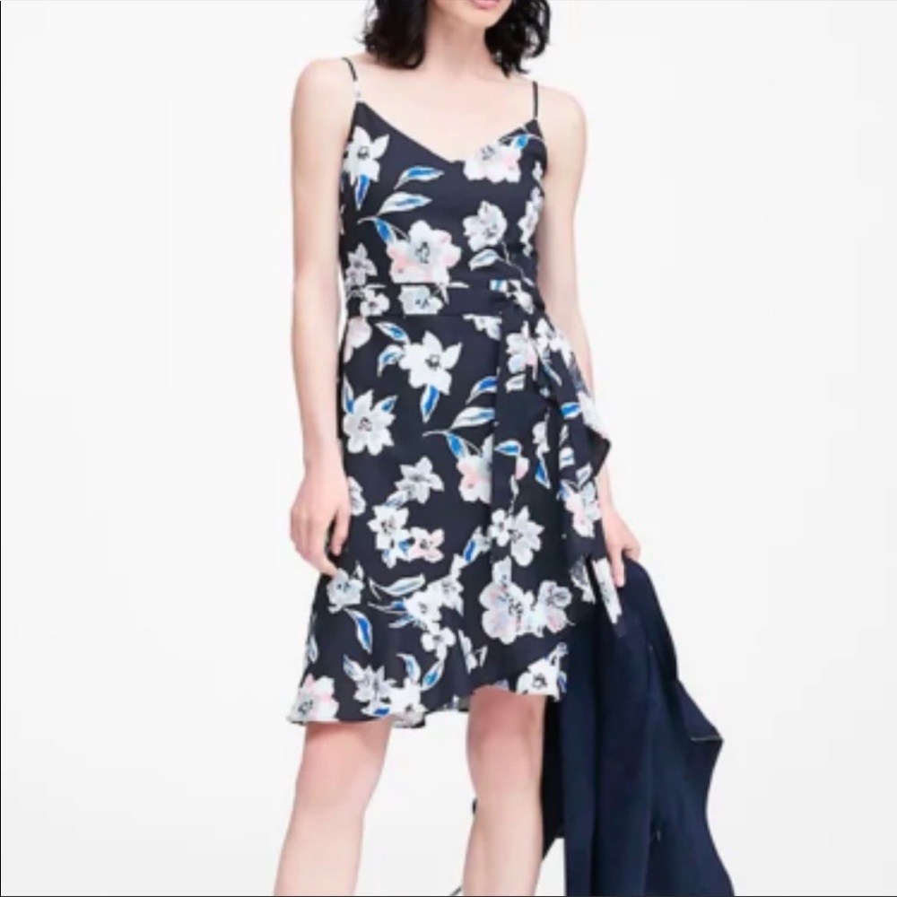 Banana Republic linen-blended ruffle wrap dress